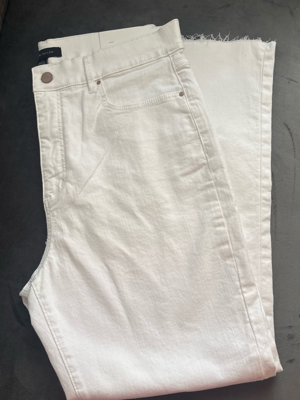Ann Taylor Kick Crop High Waisted Jeans size 12 NWT